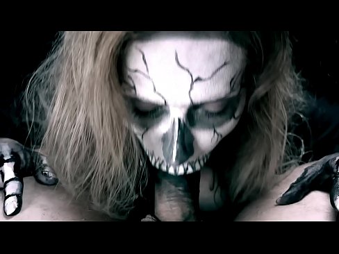 ❤️ Demon puella sugentem gallum cum nigro ore suo deglutivit cum . Porno  at porn la.sexogolic-info.ru