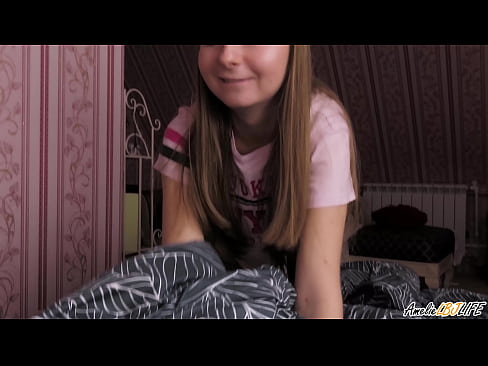 ❤️ Blondie sugit eam BFF est penitus et accipit Cum in ore suo Porno at porn la.sexogolic-info.ru